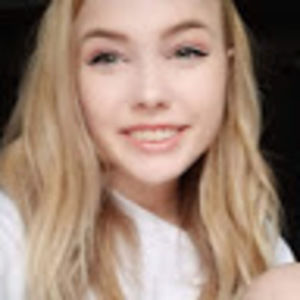 Meet your Posher, Lilia